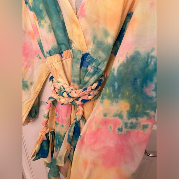 NWT PuteriaXO Plus Size Plunge Tie Dye Mini Dress with Braided Rope Belt - Picture 9 of 13